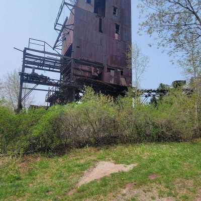 They have a big mine shaft and rail iron ore cars and tracks at the Iron County Museum. Lots of mining history, found in Caspian Michigan.